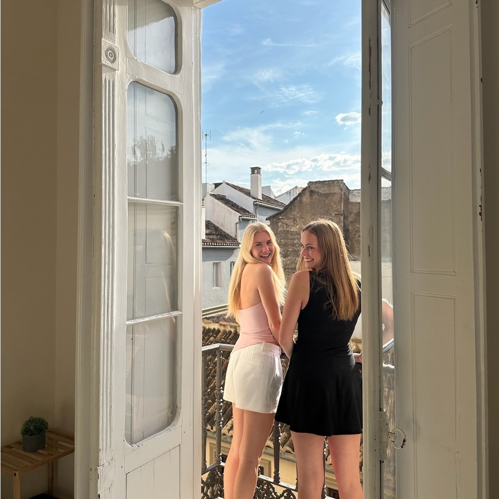 Meet your Posher, Catherine
